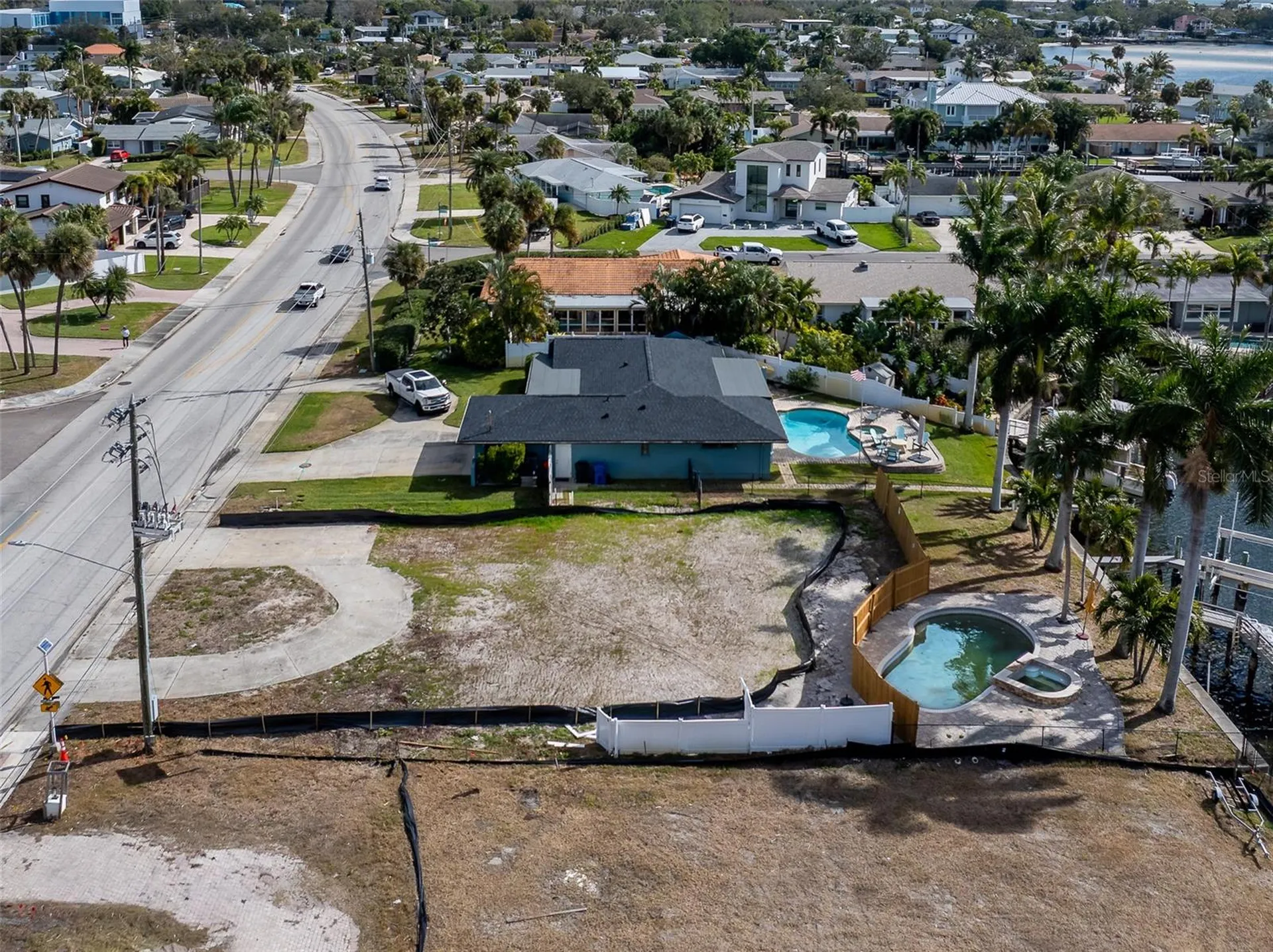 1336 40th Avenue NE St Petersburg FL 33703