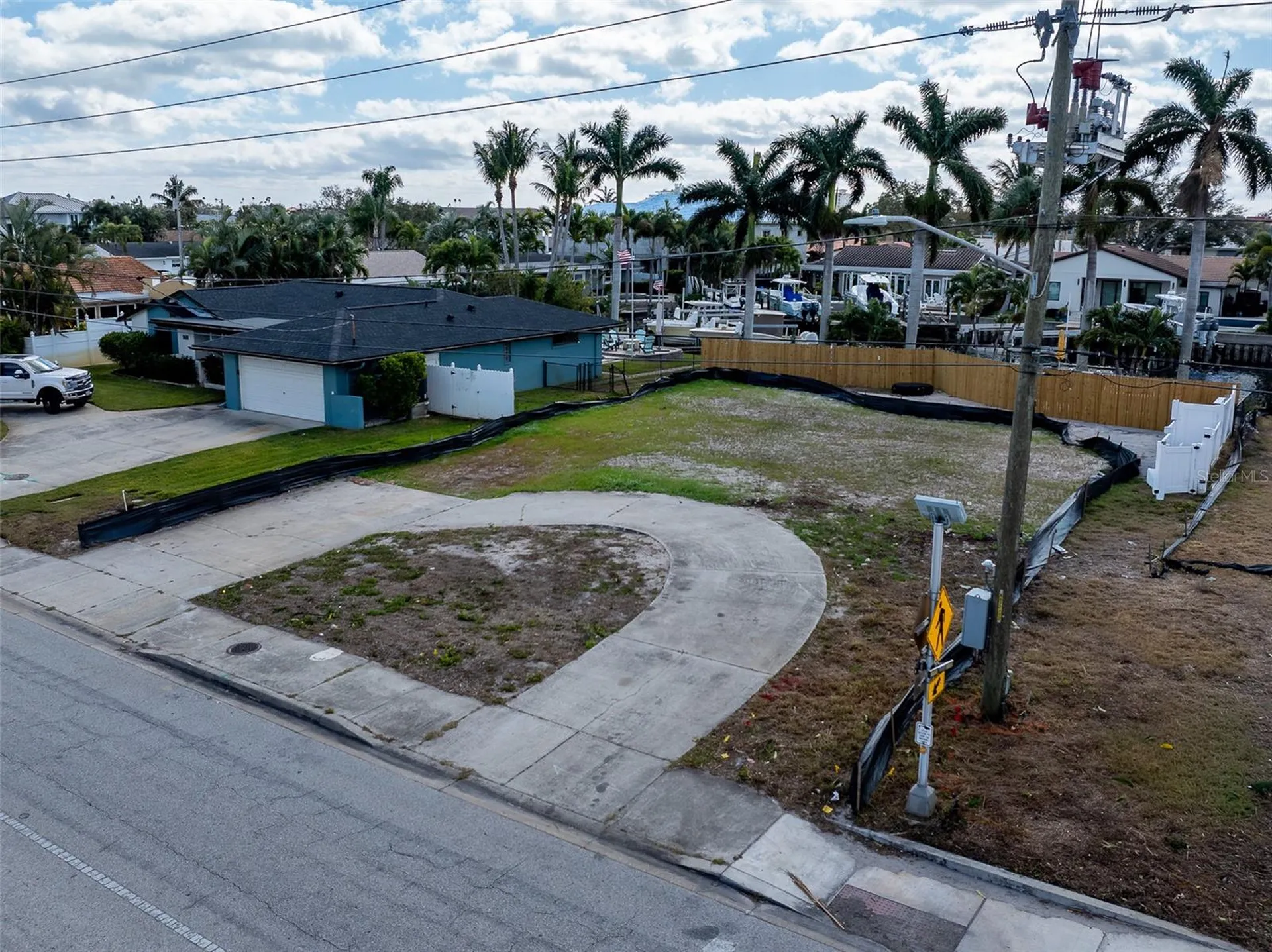 1336 40th Avenue NE St Petersburg FL 33703