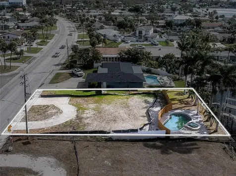 1336 40th Avenue NE St Petersburg FL 33703