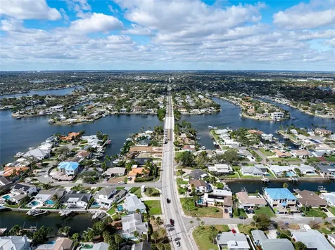 1336 40th Avenue NE St Petersburg FL 33703