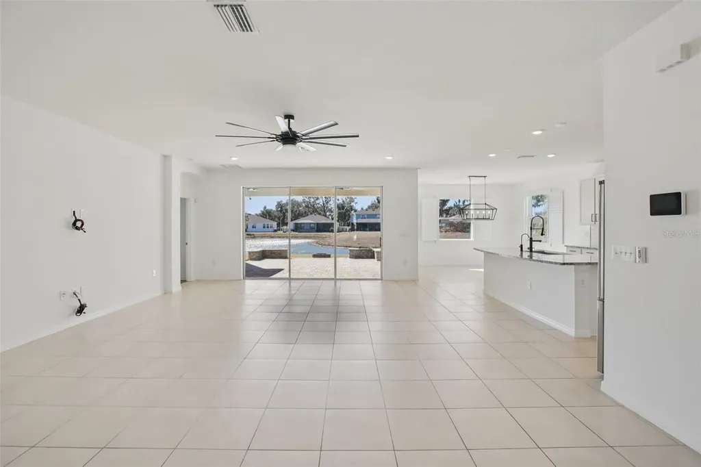 10747 Laxer Cay Loop San Antonio FL 33576