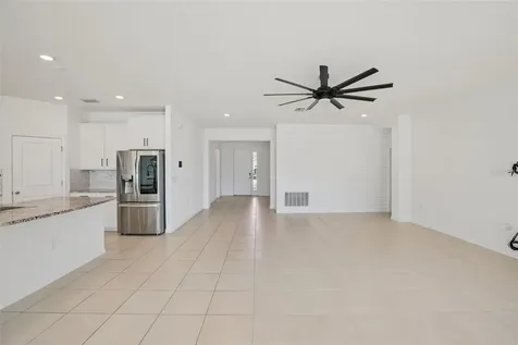 10747 Laxer Cay Loop San Antonio FL 33576