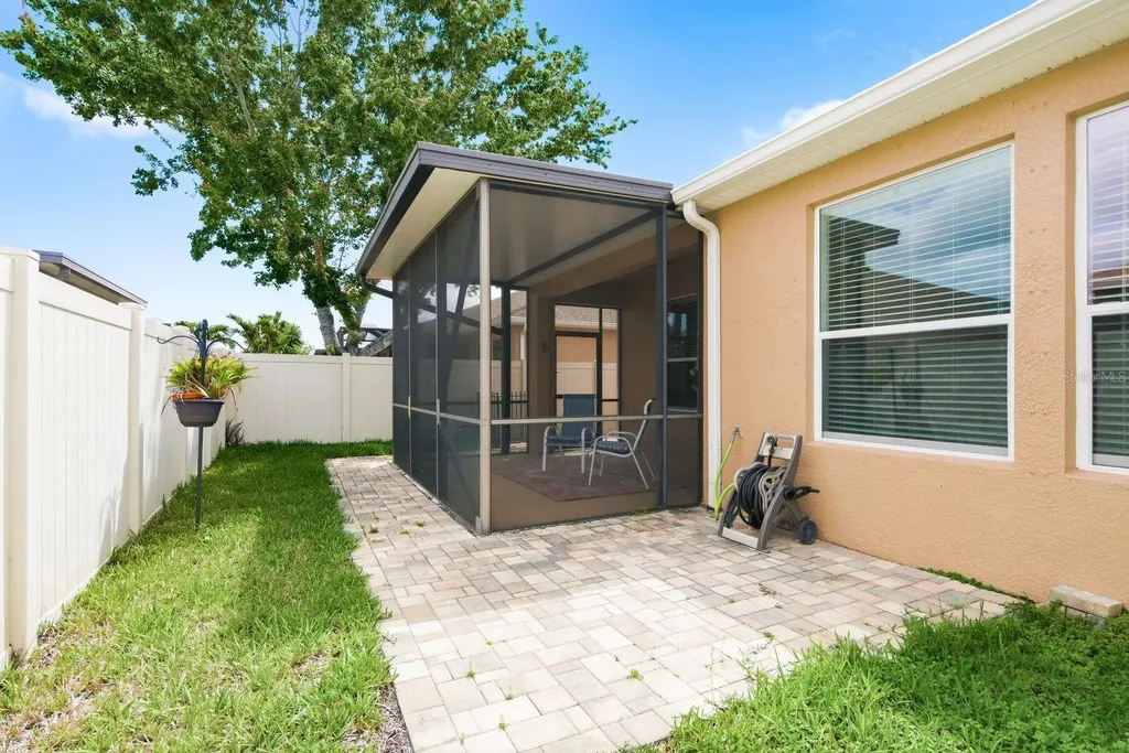 2211 Barracuda Court Holiday FL 34691