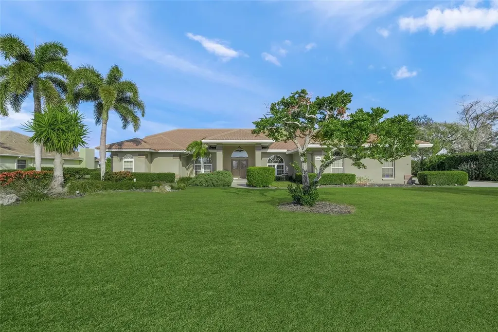 8890 Misty Creek Drive Sarasota FL 34241