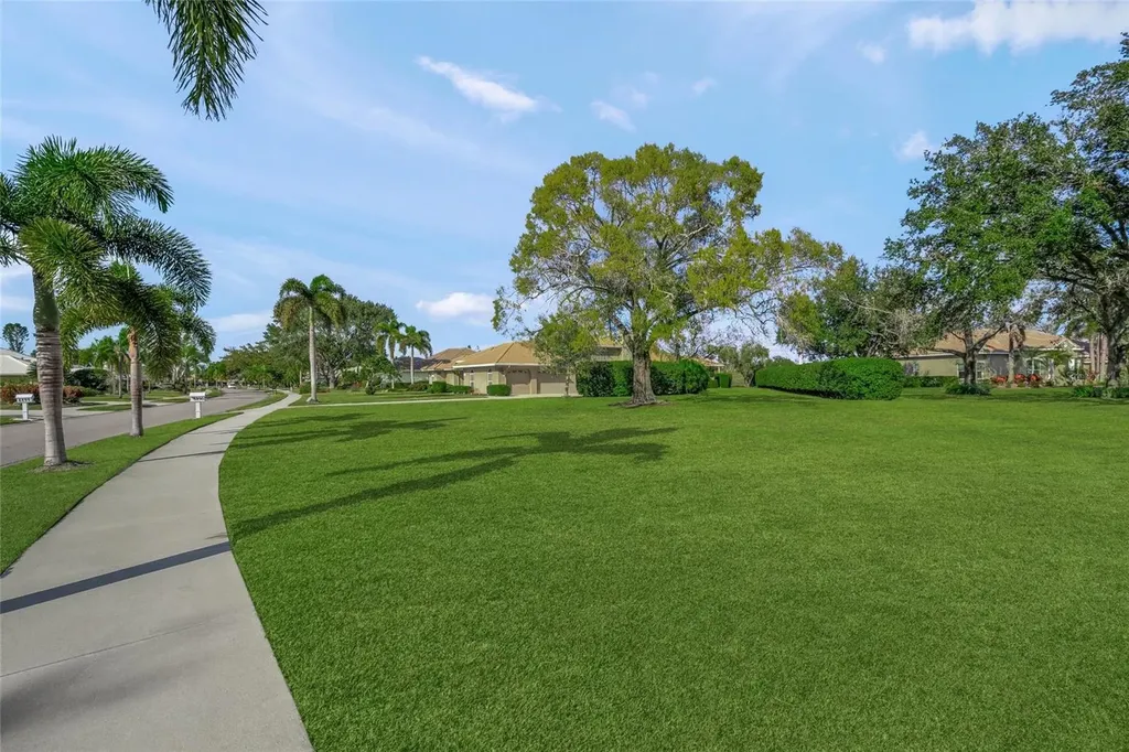 8890 Misty Creek Drive Sarasota FL 34241