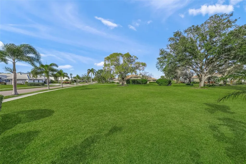 8890 Misty Creek Drive Sarasota FL 34241
