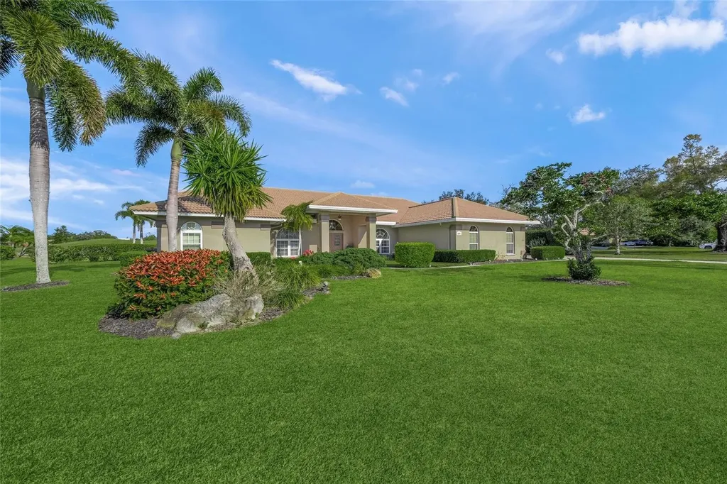 8890 Misty Creek Drive Sarasota FL 34241