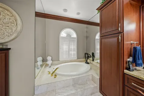 8890 Misty Creek Drive Sarasota FL 34241