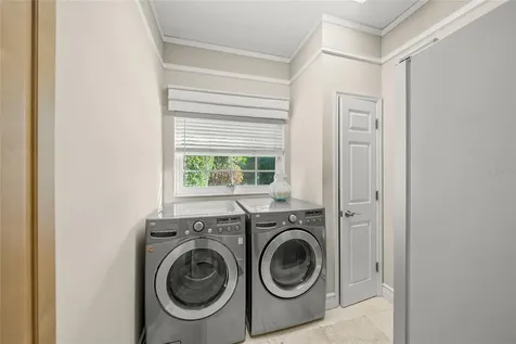 8890 Misty Creek Drive Sarasota FL 34241