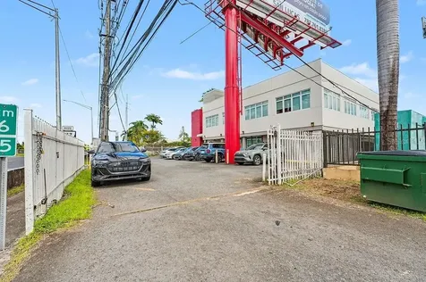 8991 Avenue Lomas Verdes Extension Santa Maria San Juan PR 00927