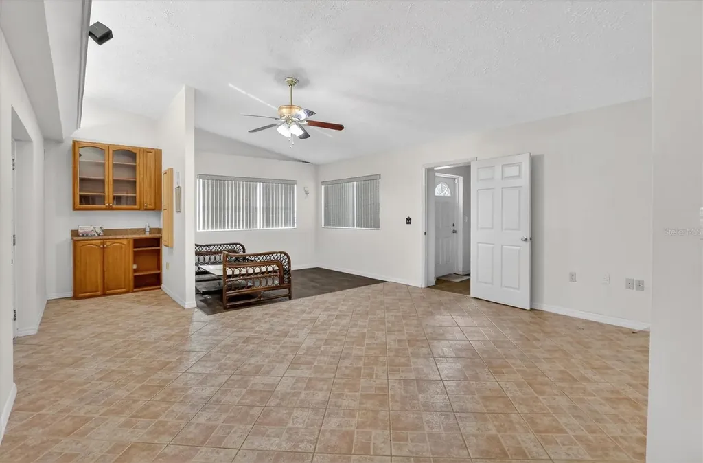2725 W Charing Road Avon Park FL 33825