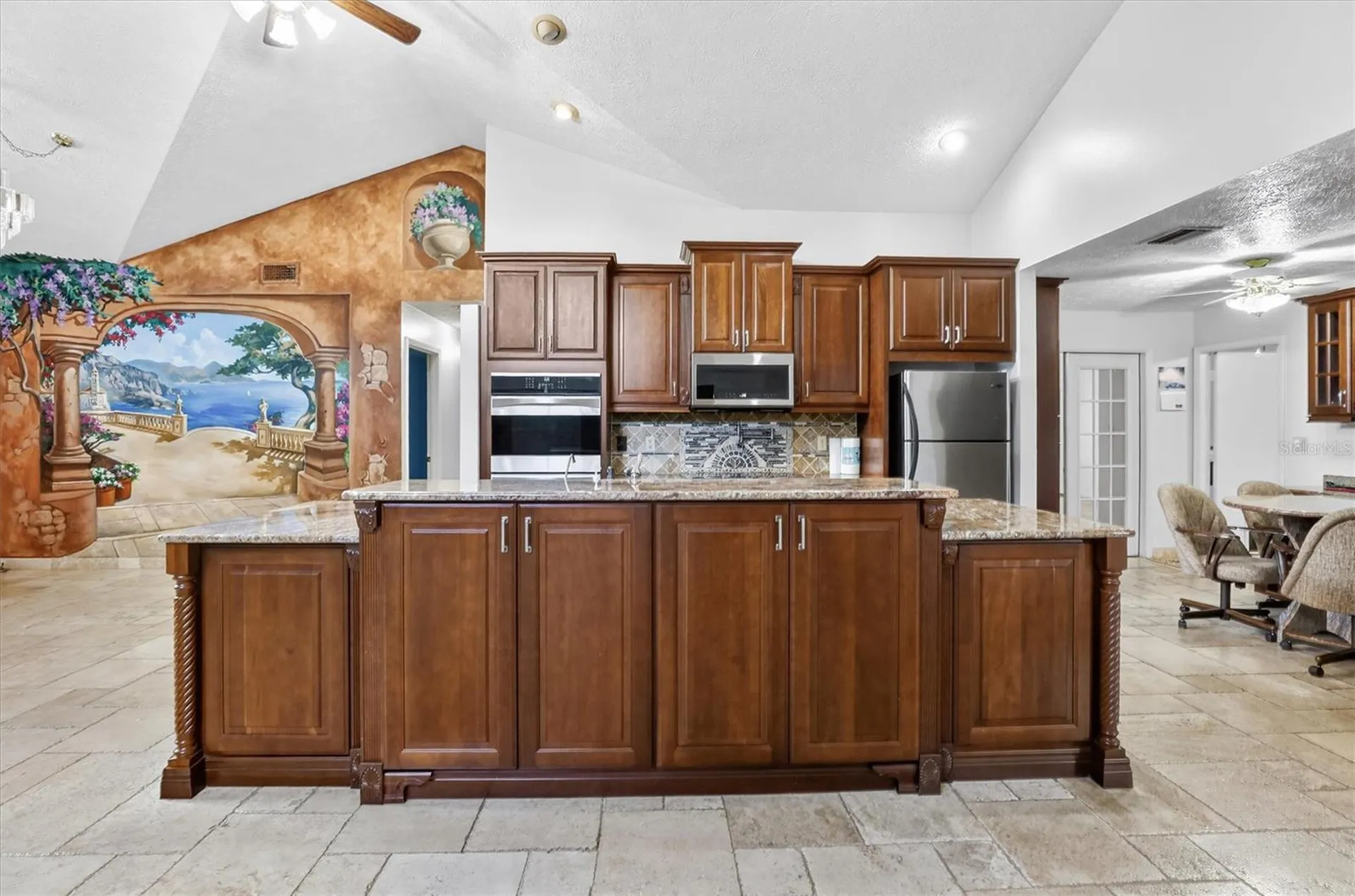 2725 W Charing Road Avon Park FL 33825