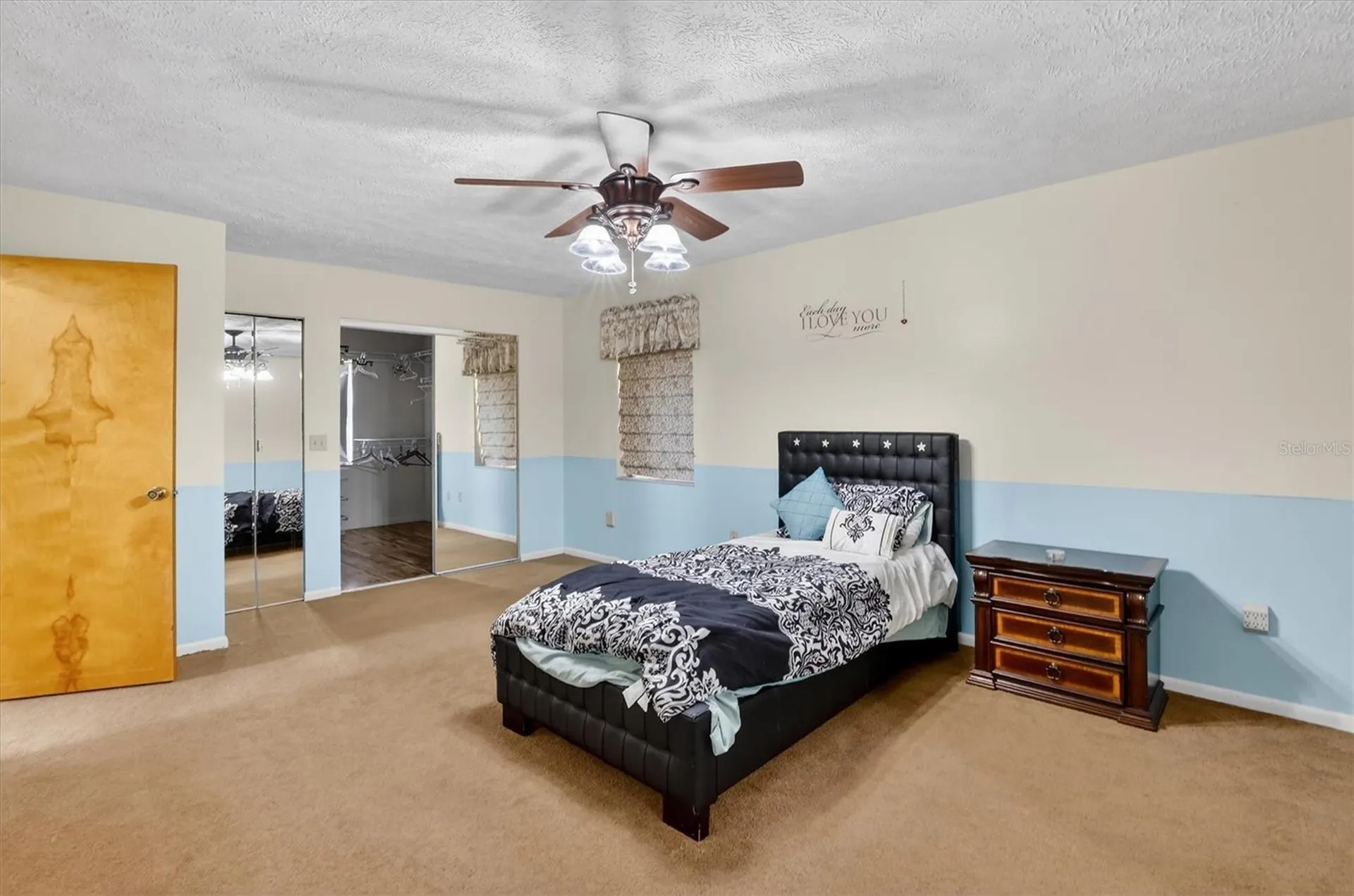 2725 W Charing Road Avon Park FL 33825