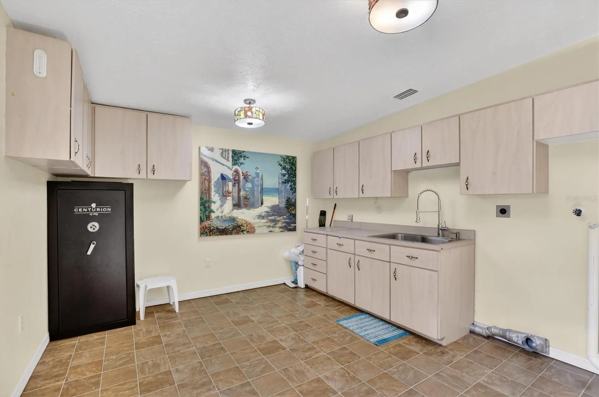 2725 W Charing Road Avon Park FL 33825