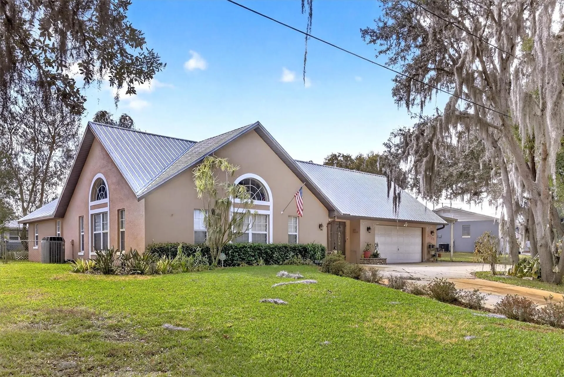 2725 W Charing Road Avon Park FL 33825