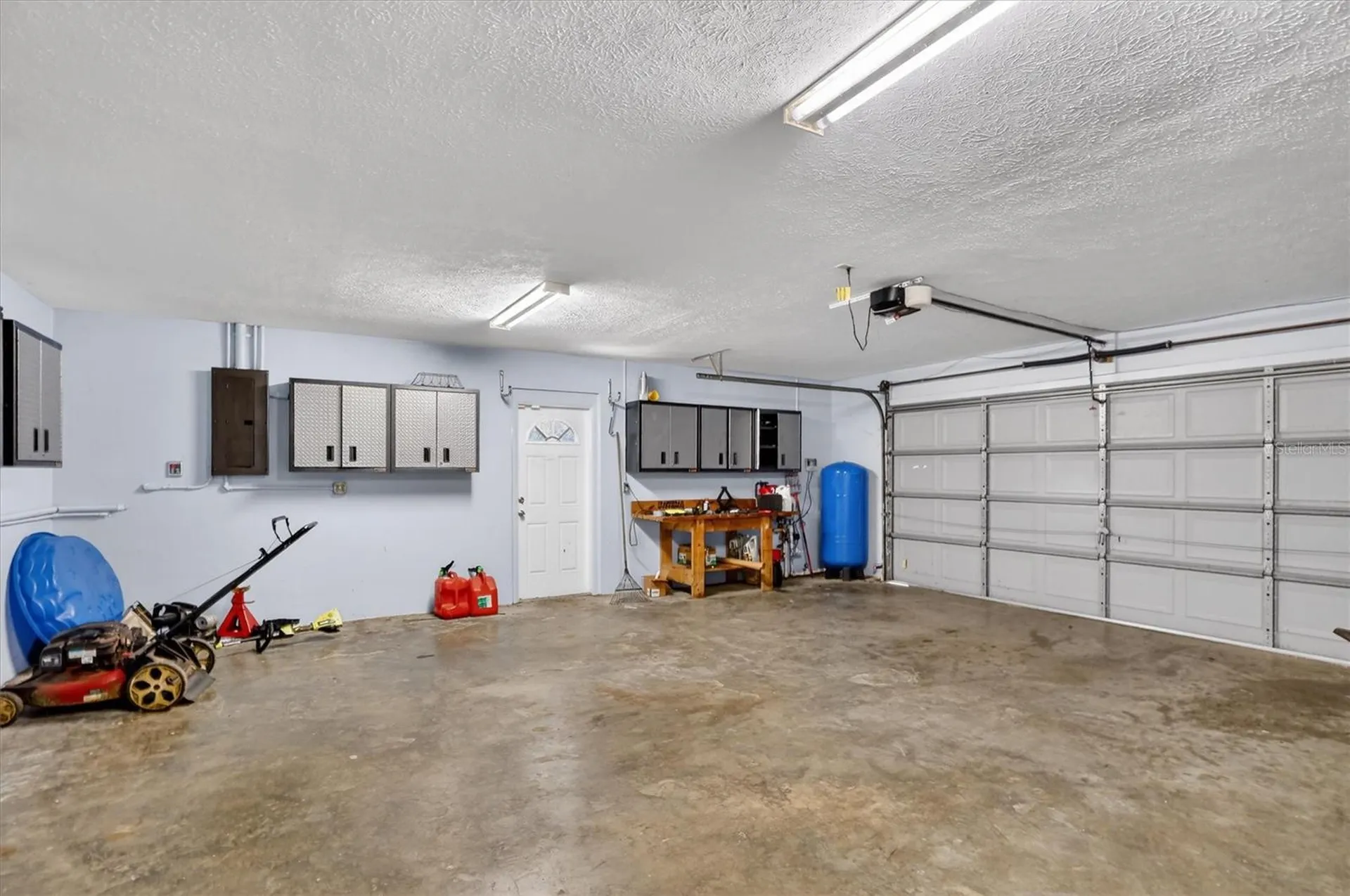 2725 W Charing Road Avon Park FL 33825
