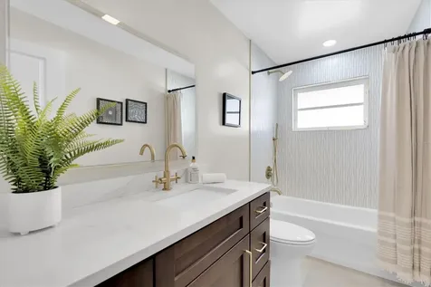 10100 Paradise Boulevard Treasure Island FL 33706