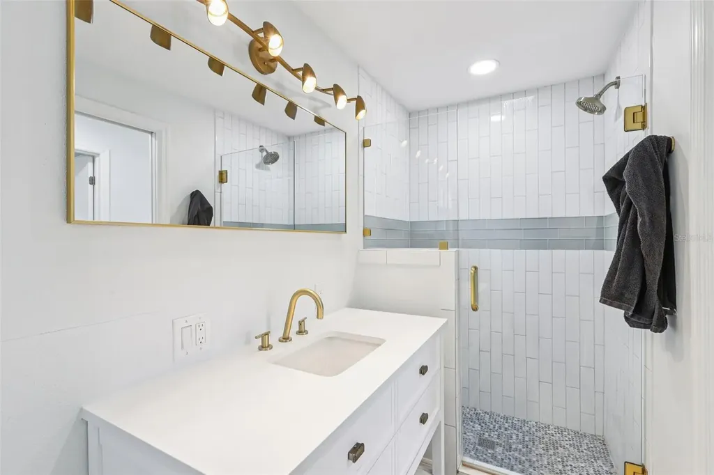 4432 W Mccoy Street Tampa FL 33616