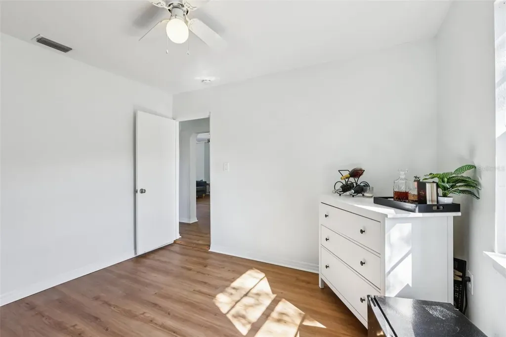 4432 W Mccoy Street Tampa FL 33616