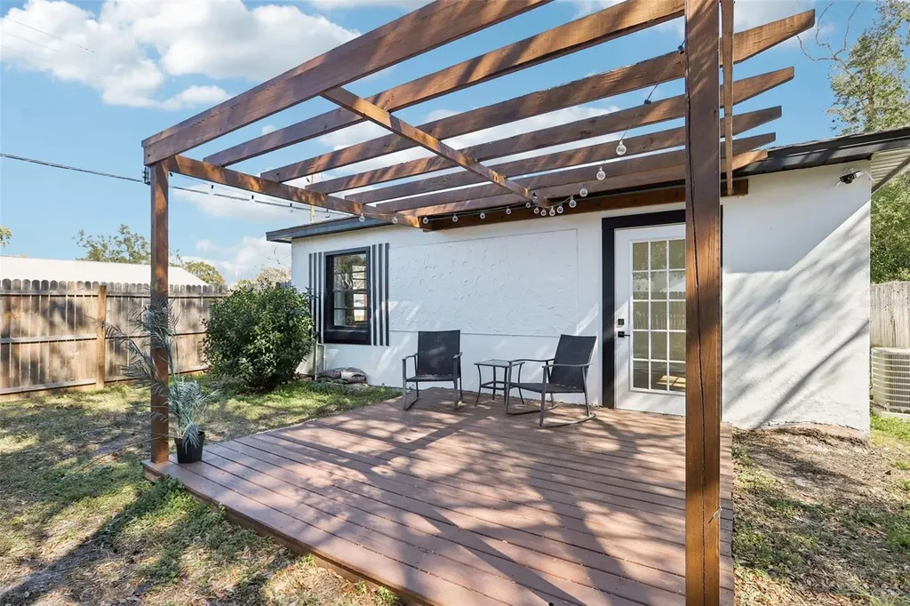 4432 W Mccoy Street Tampa FL 33616