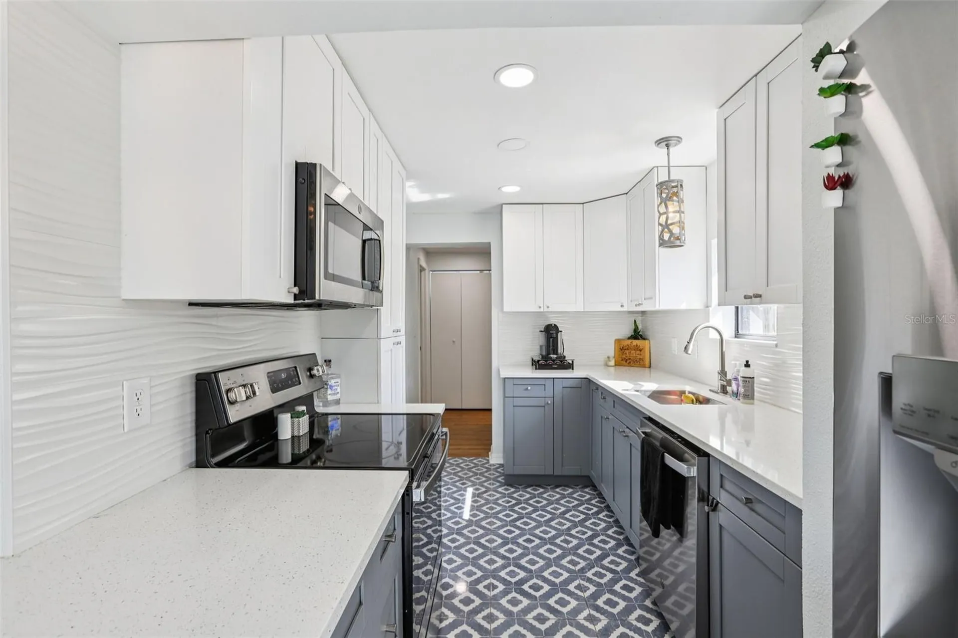 4432 W Mccoy Street Tampa FL 33616