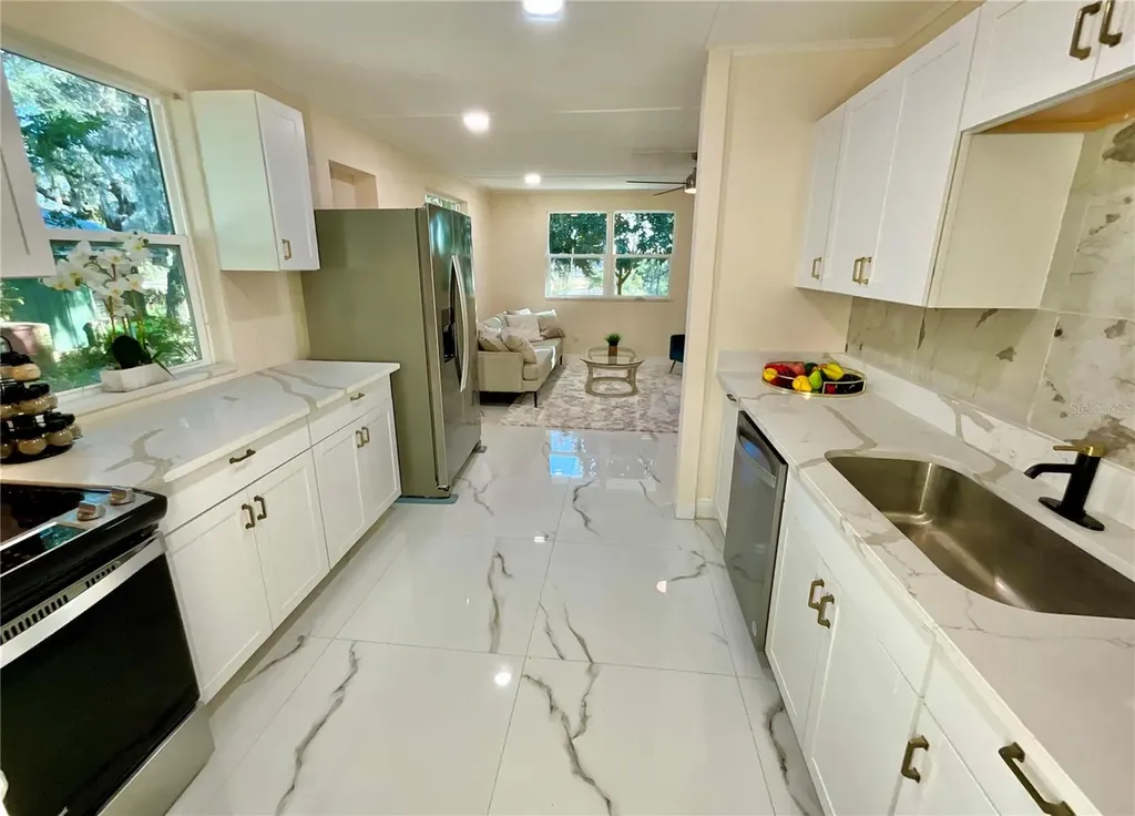 111 2nd Street Melrose FL 32666