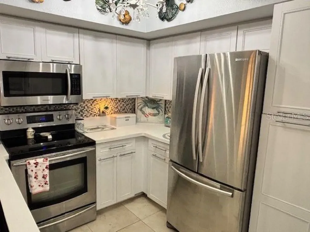 4138 Central Sarasota Parkway Sarasota FL 34238