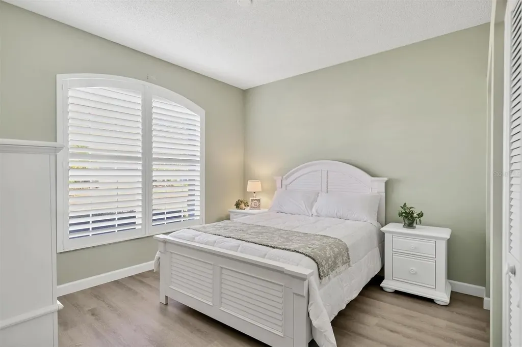 5956 Rachele Drive Sarasota FL 34243