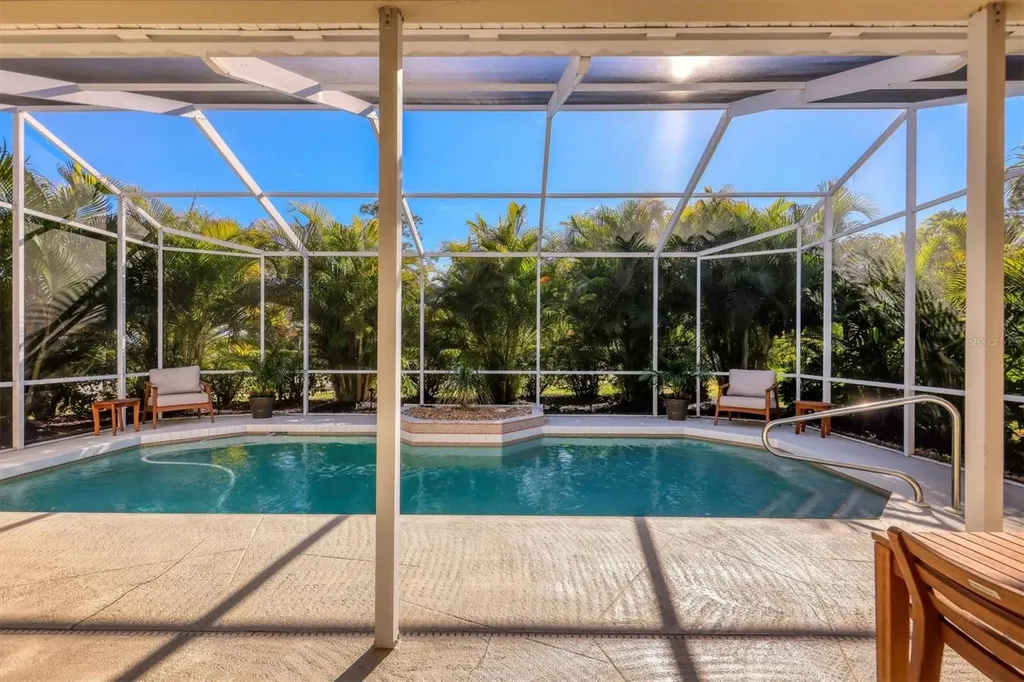 5956 Rachele Drive Sarasota FL 34243