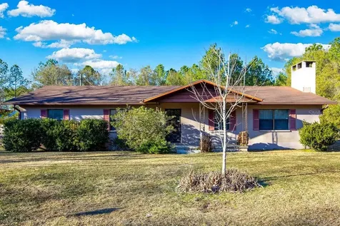 16064 SW County Road 235 Brooker FL 32622