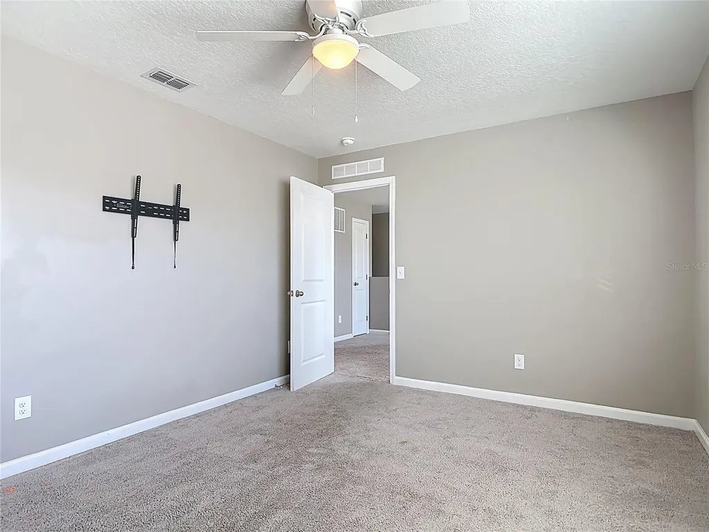 2312 Litchfield Loop Deland FL 32720