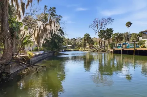 3644 N Hiawatha Terrace Crystal River FL 34428