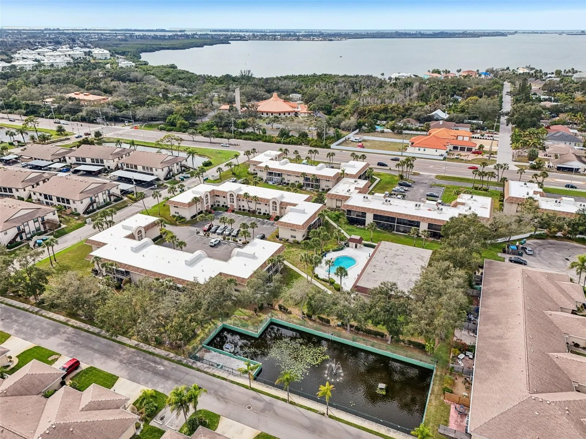 2727 75th Street W Bradenton FL 34209