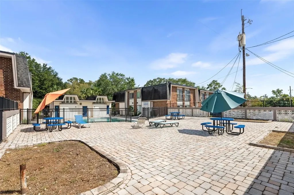 1700 SW 16th Court Gainesville FL 32608