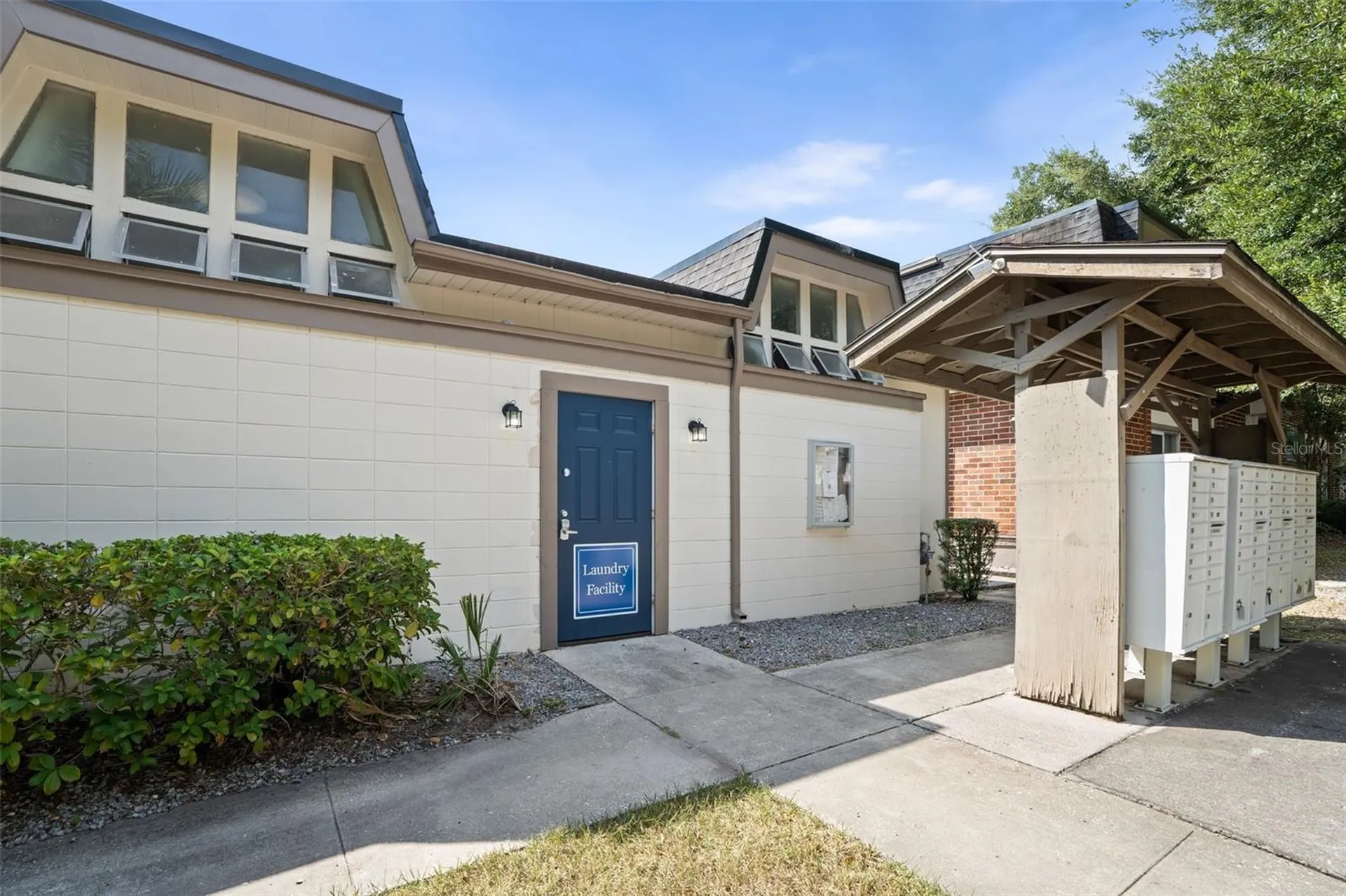 1700 SW 16th Court Gainesville FL 32608