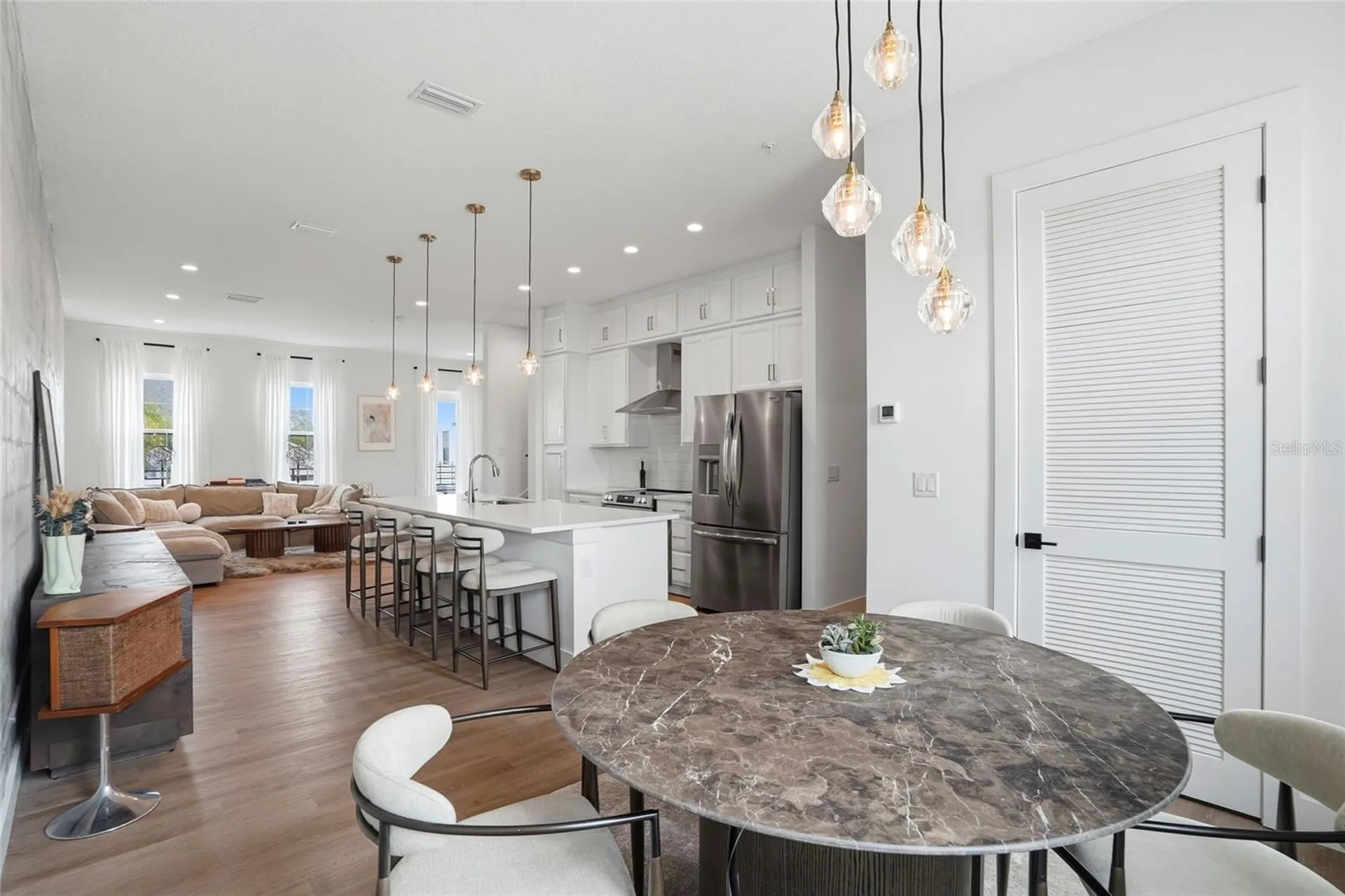 2736 5th Avenue S St Petersburg FL 33712