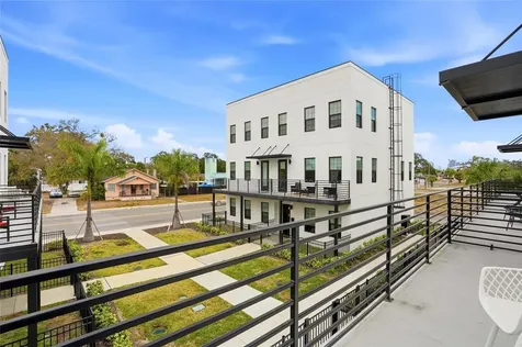 2736 5th Avenue S St Petersburg FL 33712