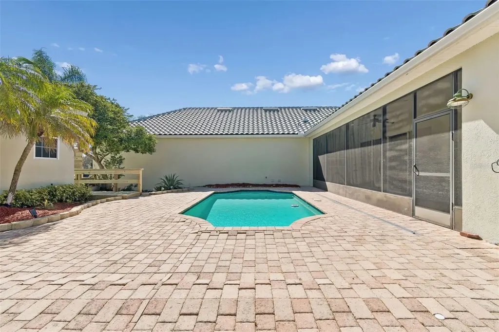 18909 Apian Way Lutz FL 33558