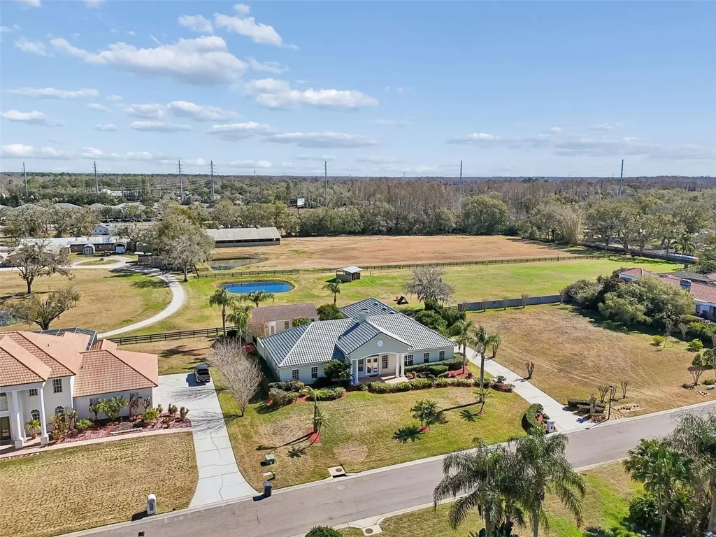 18909 Apian Way Lutz FL 33558