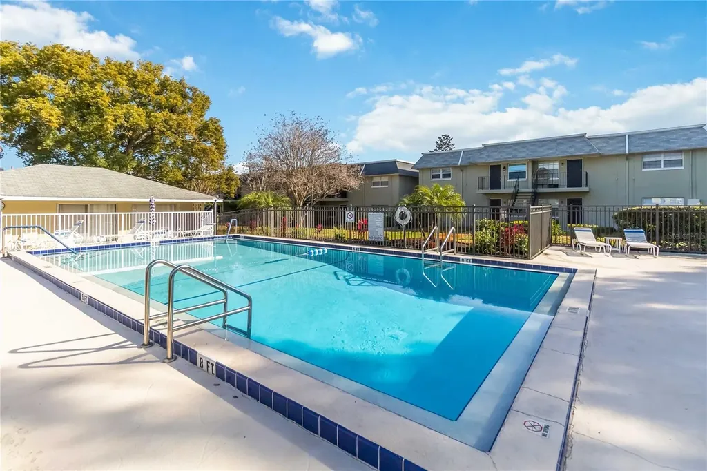 525 Conway Road Orlando FL 32807