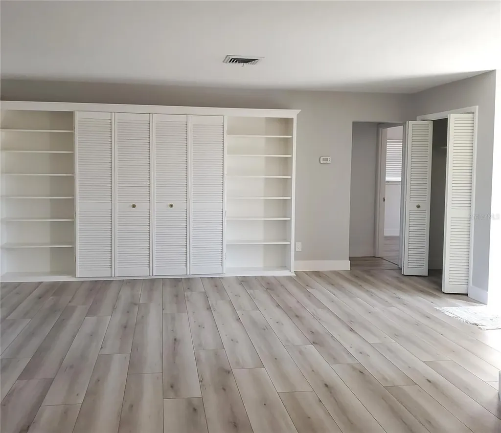 531 S Neponsit Drive Venice FL 34293