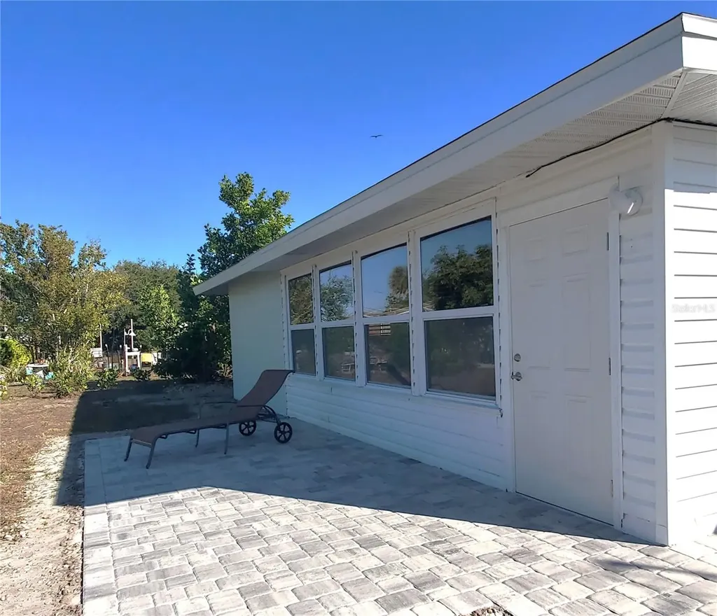 531 S Neponsit Drive Venice FL 34293