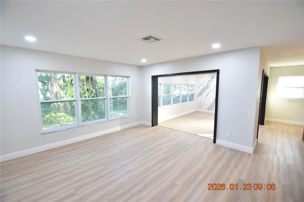 3606 River Grove Drive Tampa FL 33610