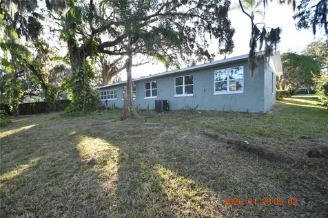 3606 River Grove Drive Tampa FL 33610