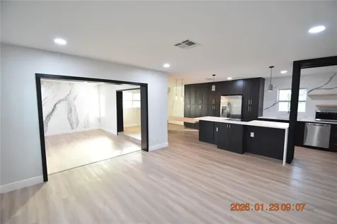 3606 River Grove Drive Tampa FL 33610