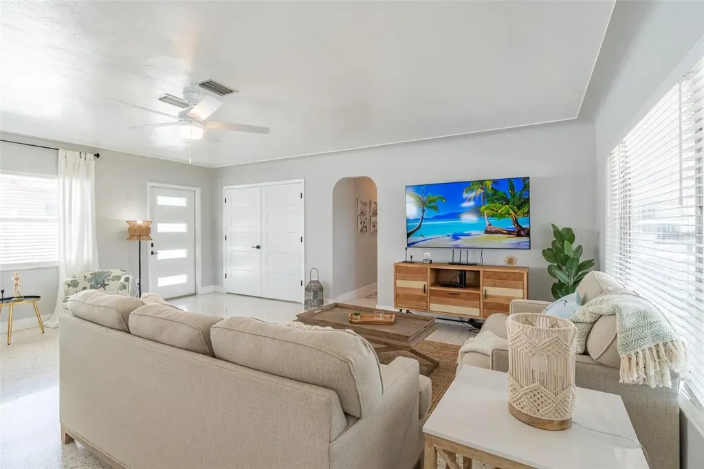 1473 Durling Drive S South Pasadena FL 33707