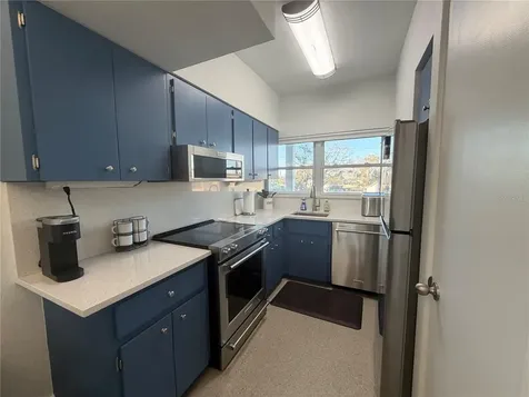 7050 Sunset Way St Pete Beach FL 33706