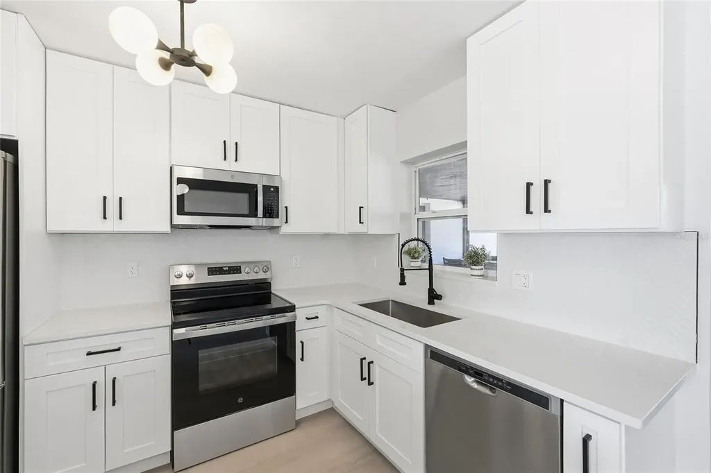 2845 64th Terrace S St Petersburg FL 33712