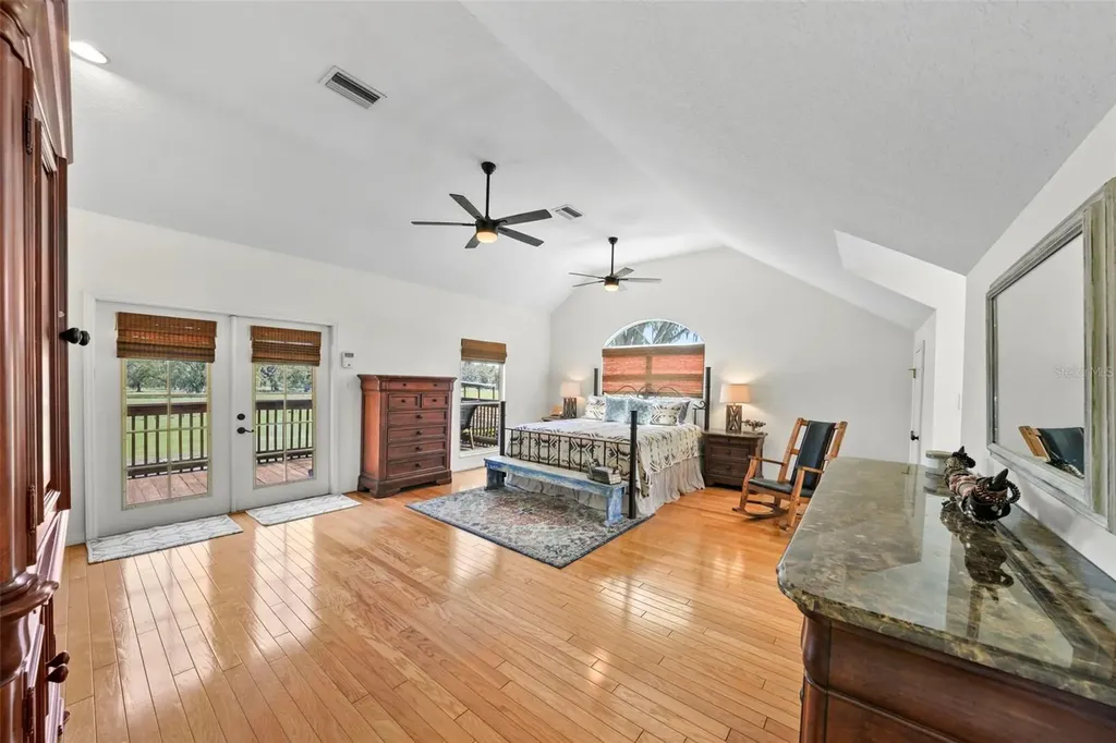 808 Old Welcome Road Lithia FL 33547