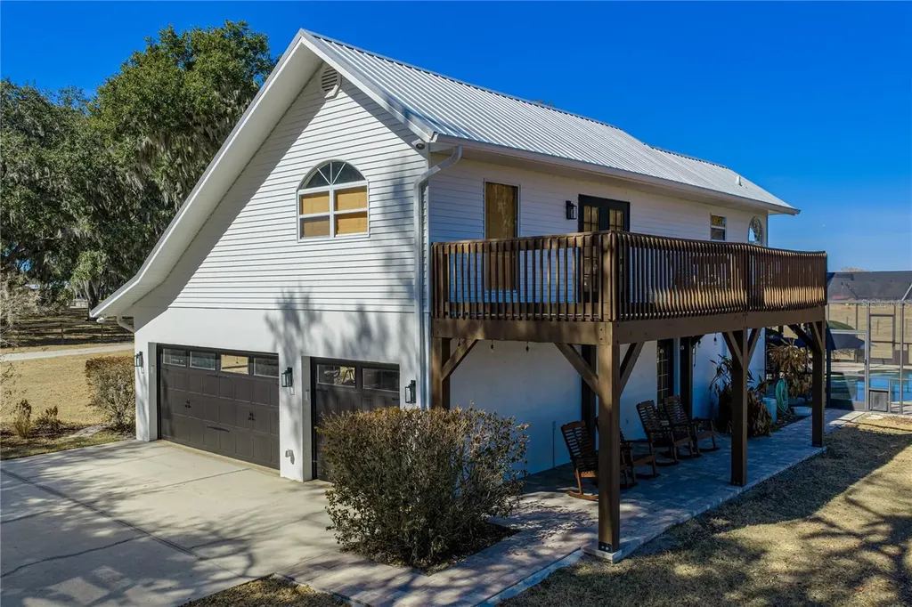 808 Old Welcome Road Lithia FL 33547